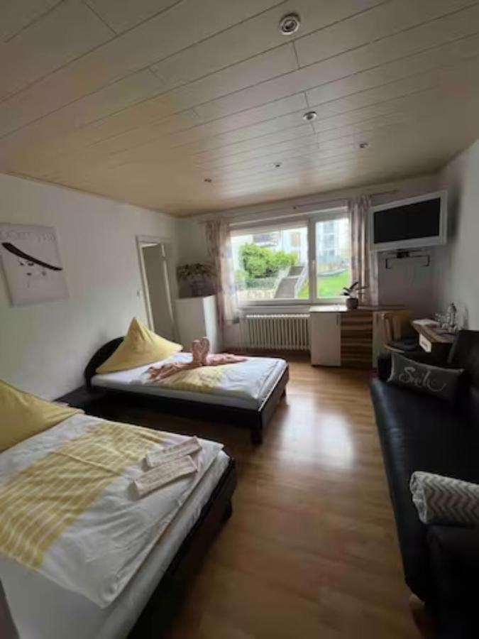 Zimmer In Koeln Luaran gambar