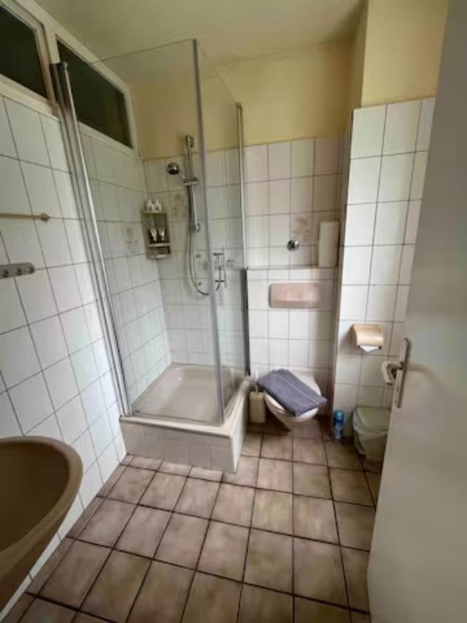 Zimmer In Koeln Luaran gambar
