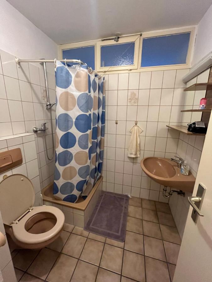 Zimmer In Koeln Luaran gambar