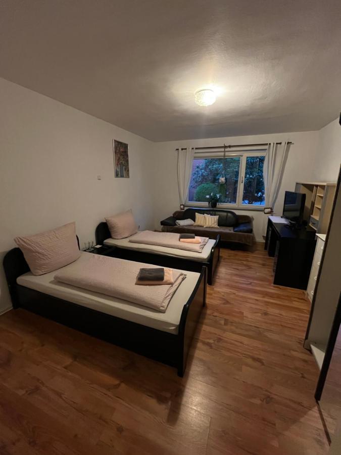 Zimmer In Koeln Luaran gambar